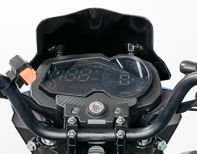 large-displacement 175cc motorcycle